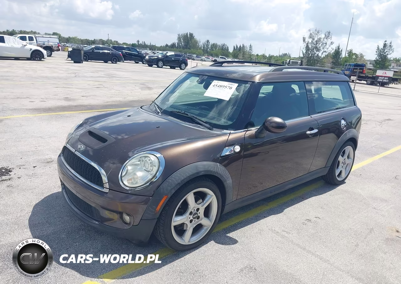 2010 Mini Cooper S Clubman VIN:WMWMM3C52ATZ33216 - 2