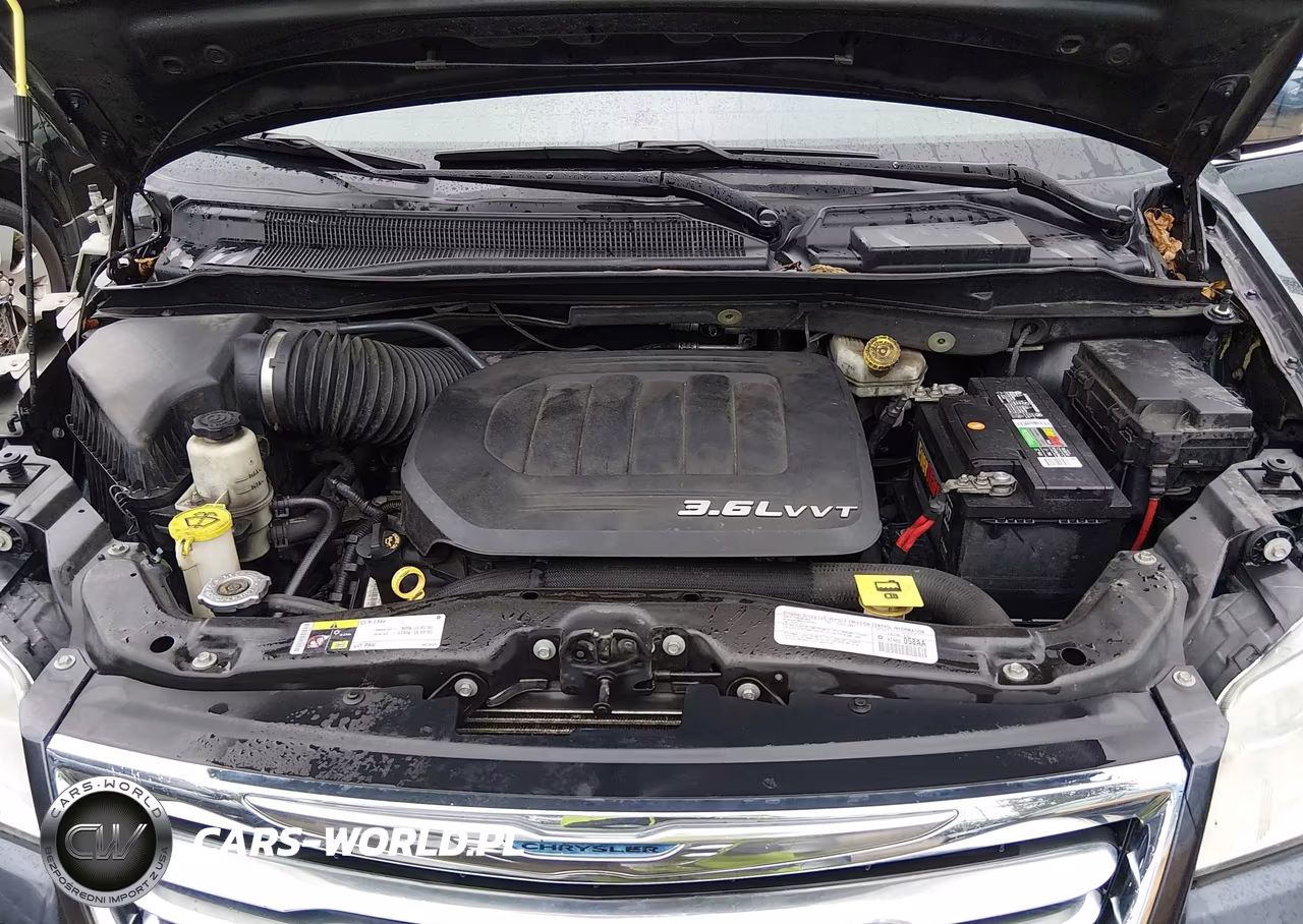 2014 Chrysler Town & Country Touring-L VIN:2C4RC1CG0ER307257 - 10