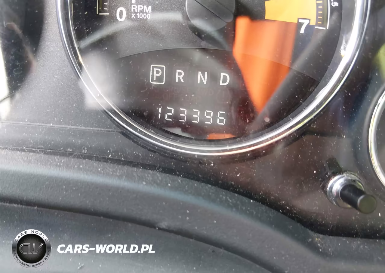 2014 Jeep Compass High Altitude VIN:1C4NJCEA1ED672719 - 16