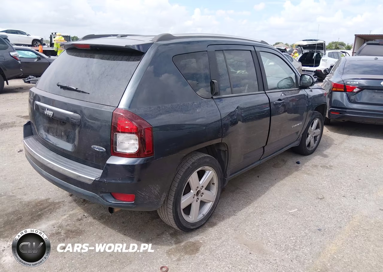 2014 Jeep Compass High Altitude VIN:1C4NJCEA1ED672719 - 4