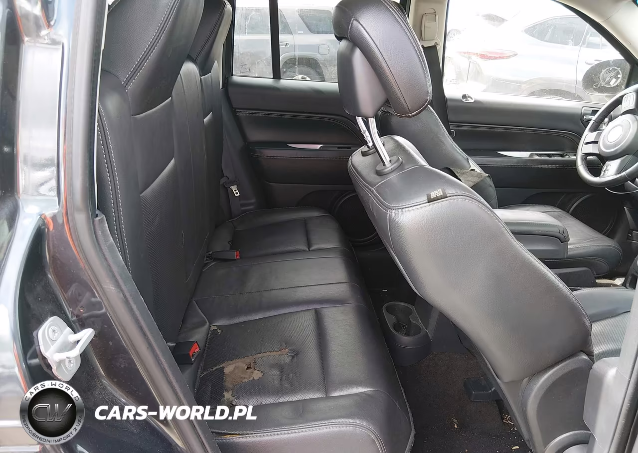 2014 Jeep Compass High Altitude VIN:1C4NJCEA1ED672719 - 8
