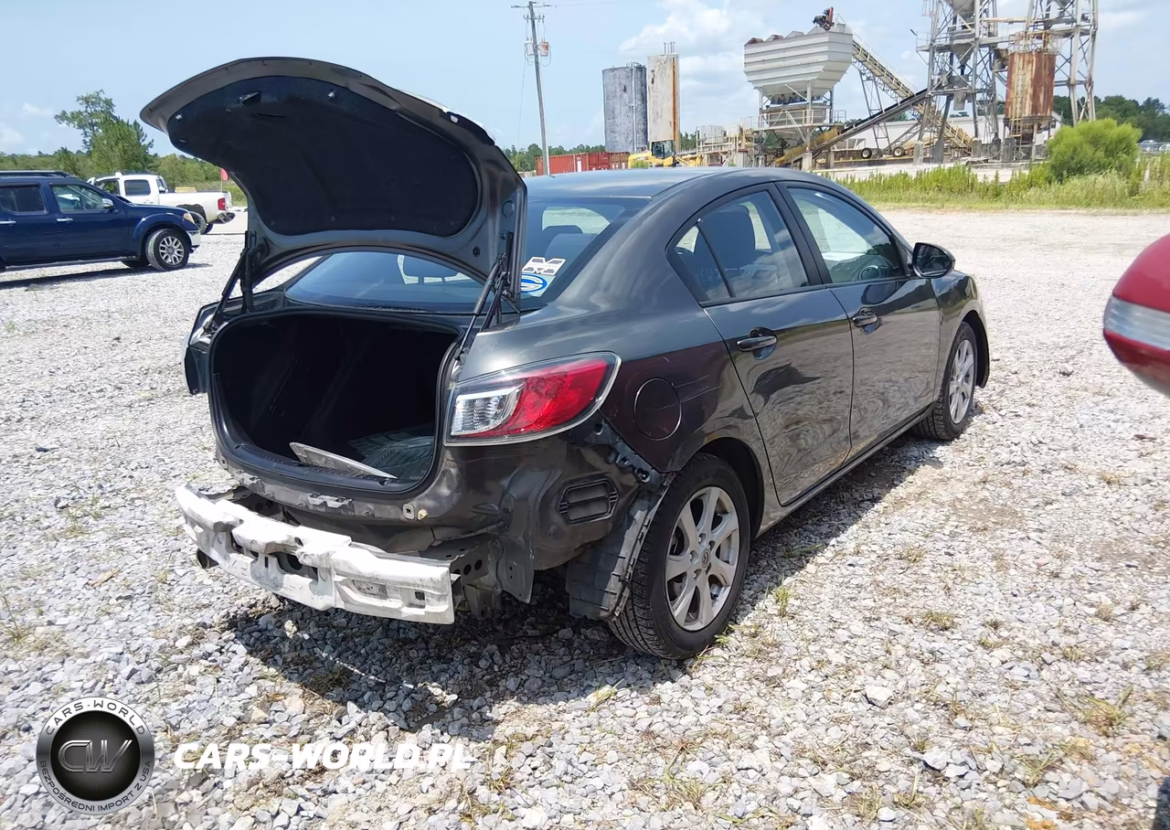 2011 Mazda Mazda3 I Touring VIN:JM1BL1VF9B1413812 - 4