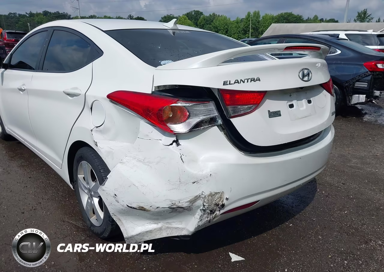2013 Hyundai Elantra Limited VIN:5NPDH4AE9DH401812 - 6