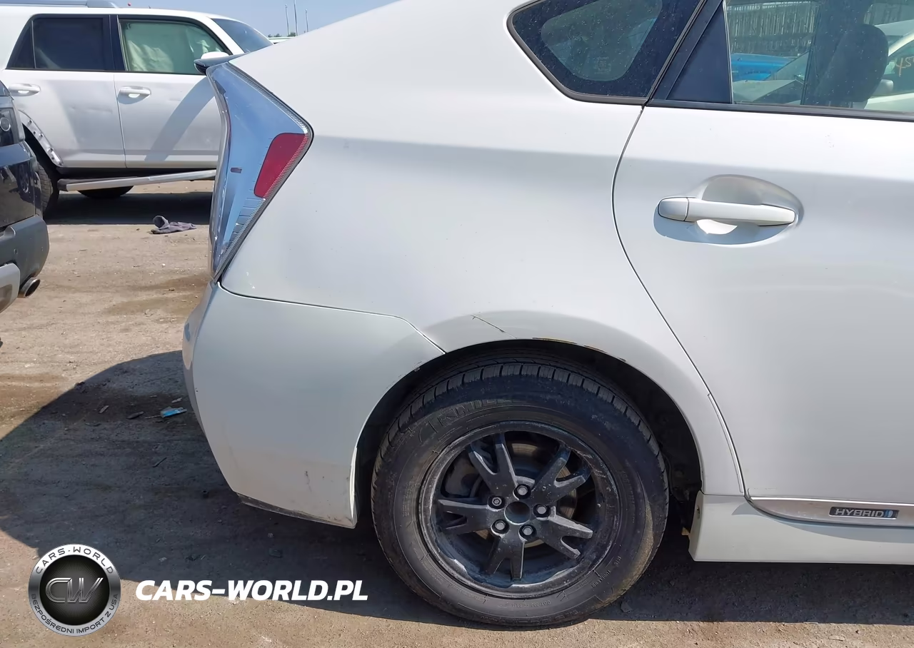 2012 Toyota Prius Two VIN:JTDKN3DU3C5471575 - 18