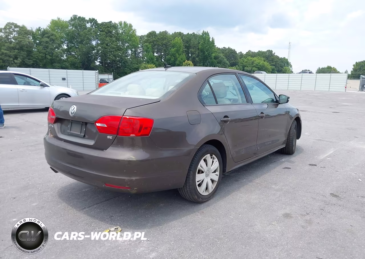 2014 Volkswagen Jetta 1.8T Se VIN:3VWD17AJ5EM211145 - 4
