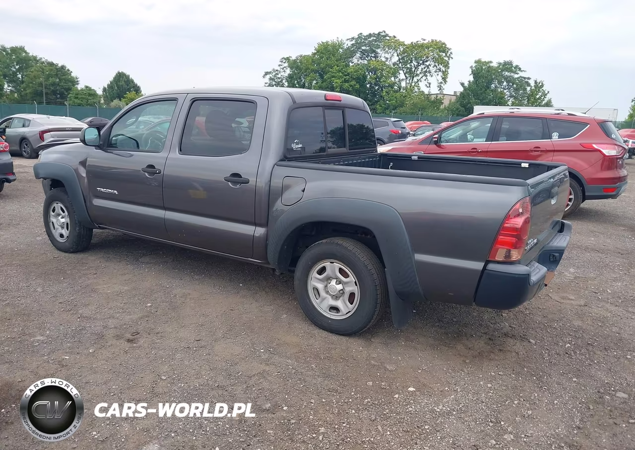 2014 Toyota Tacoma VIN:5TFJX4CN0EX044402 - 3