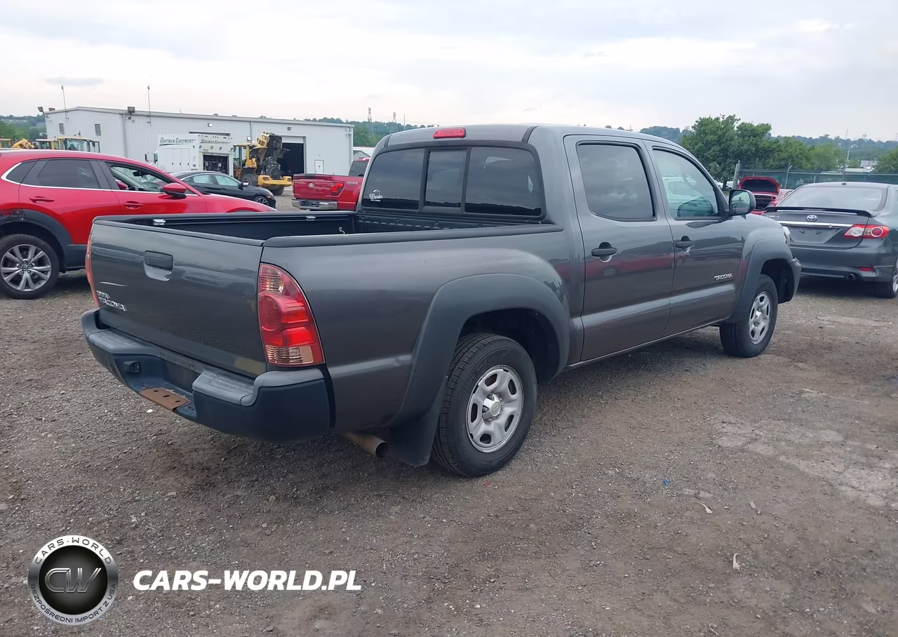 2014 Toyota Tacoma VIN:5TFJX4CN0EX044402 - 4