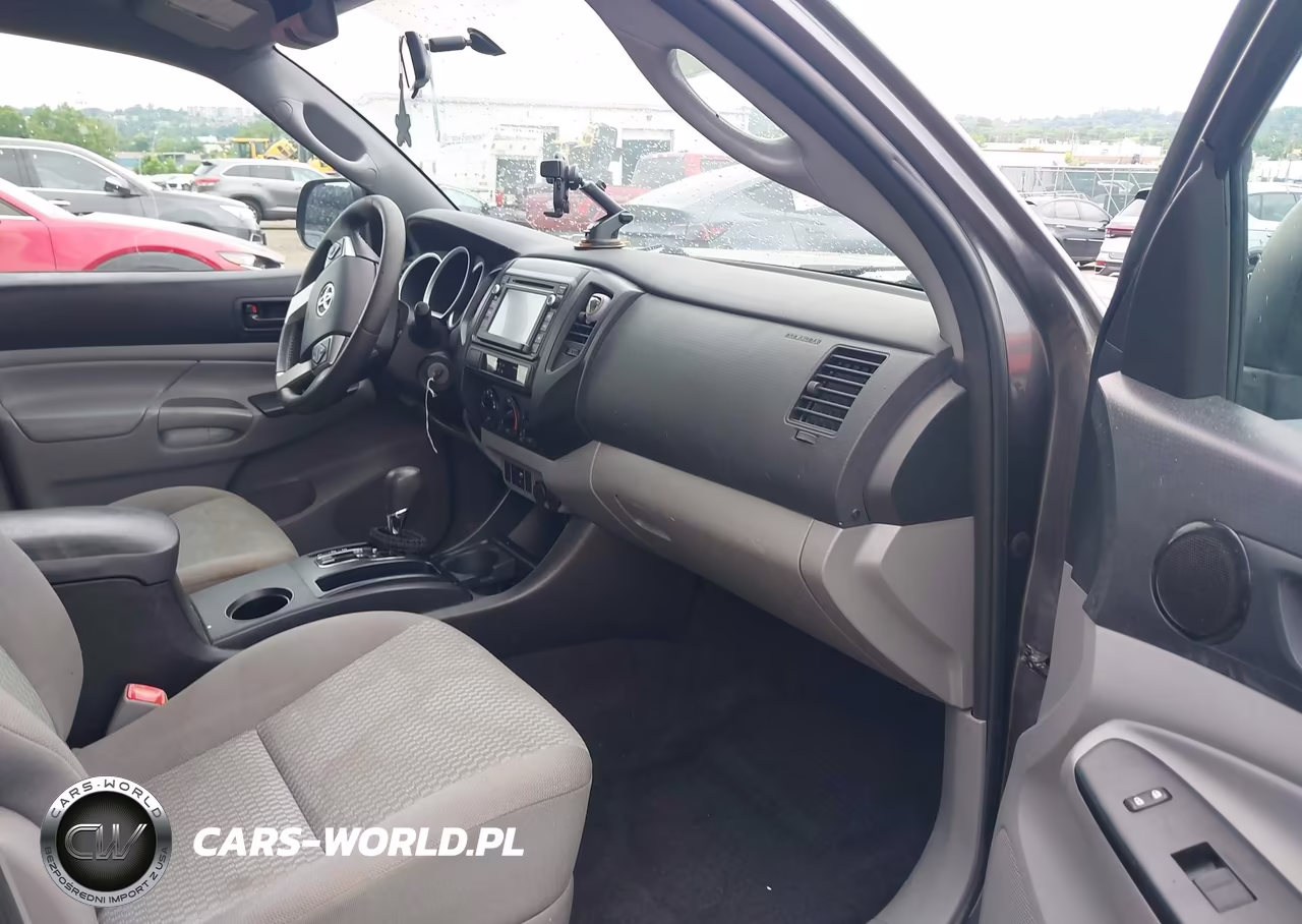 2014 Toyota Tacoma VIN:5TFJX4CN0EX044402 - 5