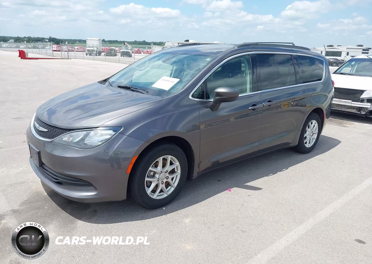 2020 Chrysler Voyager Lxi VIN:2C4RC1DG9LR195652 - 2