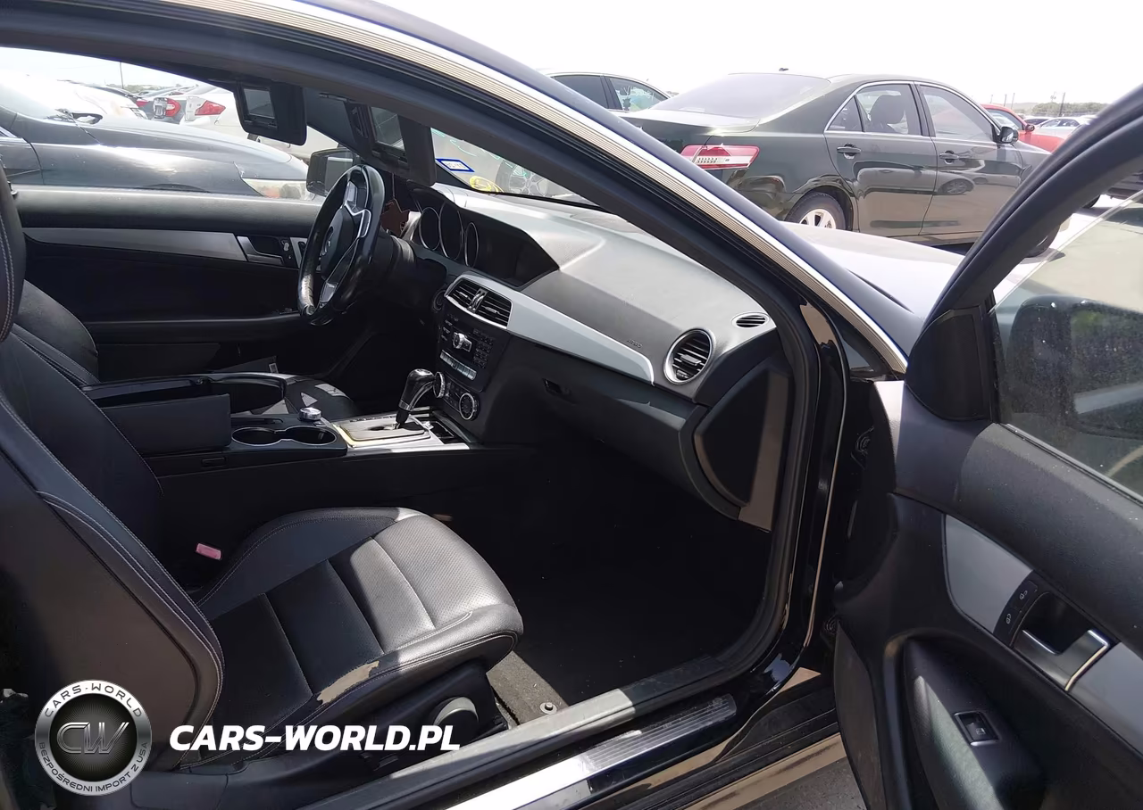 2012 Mercedes-Benz C 250 VIN:WDDGJ4HB5CF847483 - 5