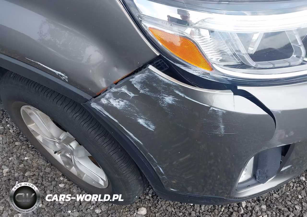 2015 Kia Sorento Lx VIN:5XYKTDA68FG583043 - 6