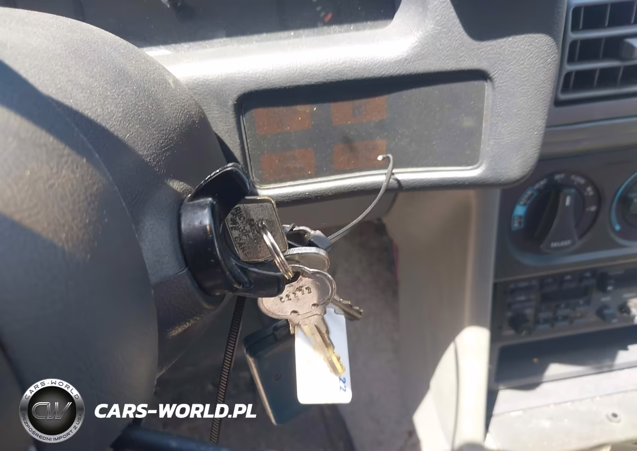 1987 Ford Mustang Lx VIN:1FABP41E8HF148787 - 11