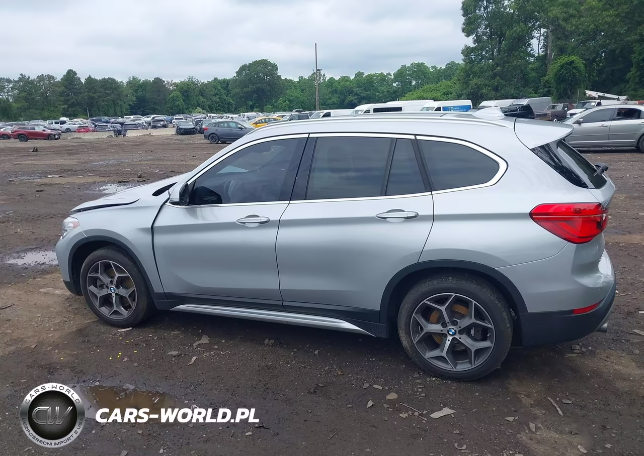 2019 BMW X1 xDrive28I VIN:WBXHT3C52K5L91339 - 14