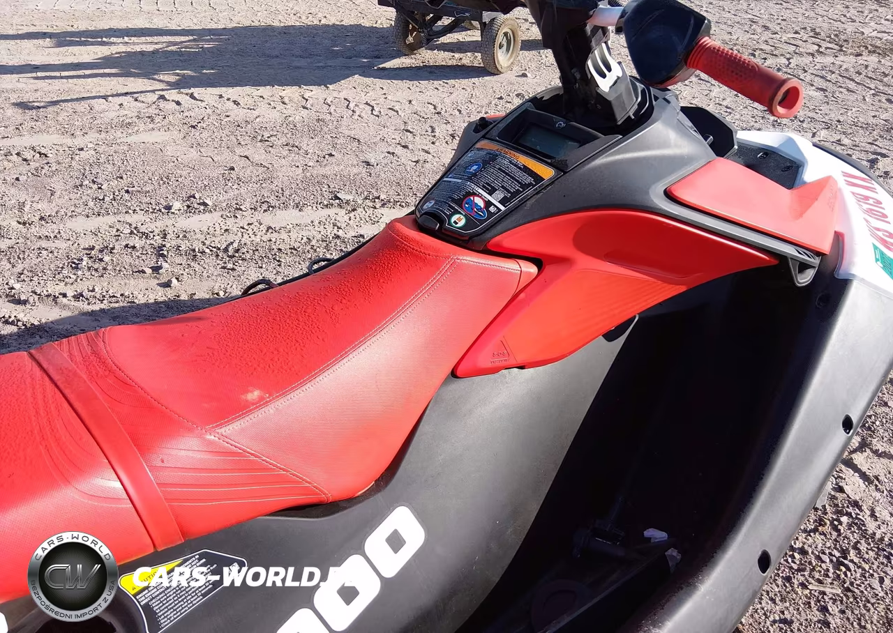 2024 Seadoo Spark VIN:YDV76480E424 - 5