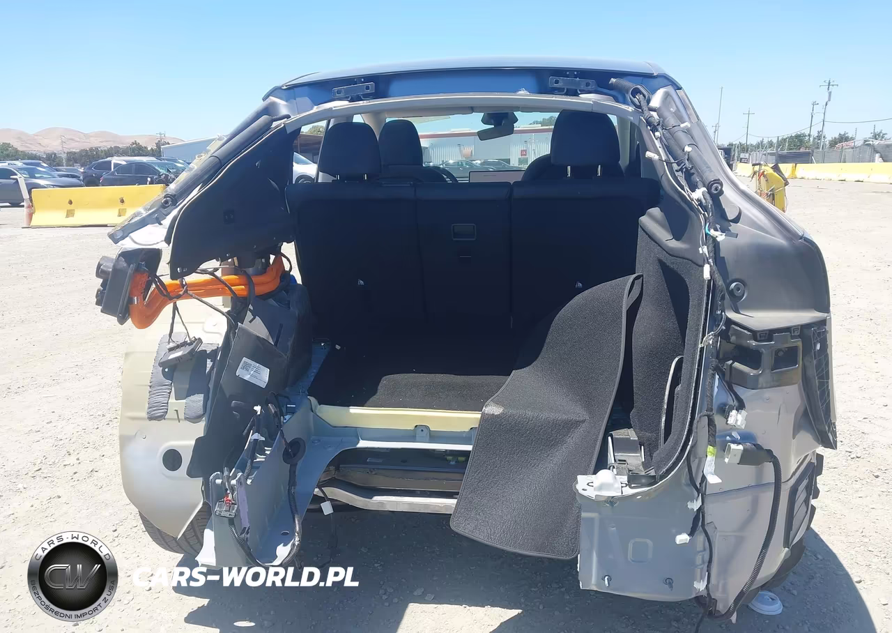 2026 Tesla Model Y All-Wheel Drive-Long Range Launch Series-Premium All-Wheel Drive VIN:7SAYGDEE7TF344153 - 16
