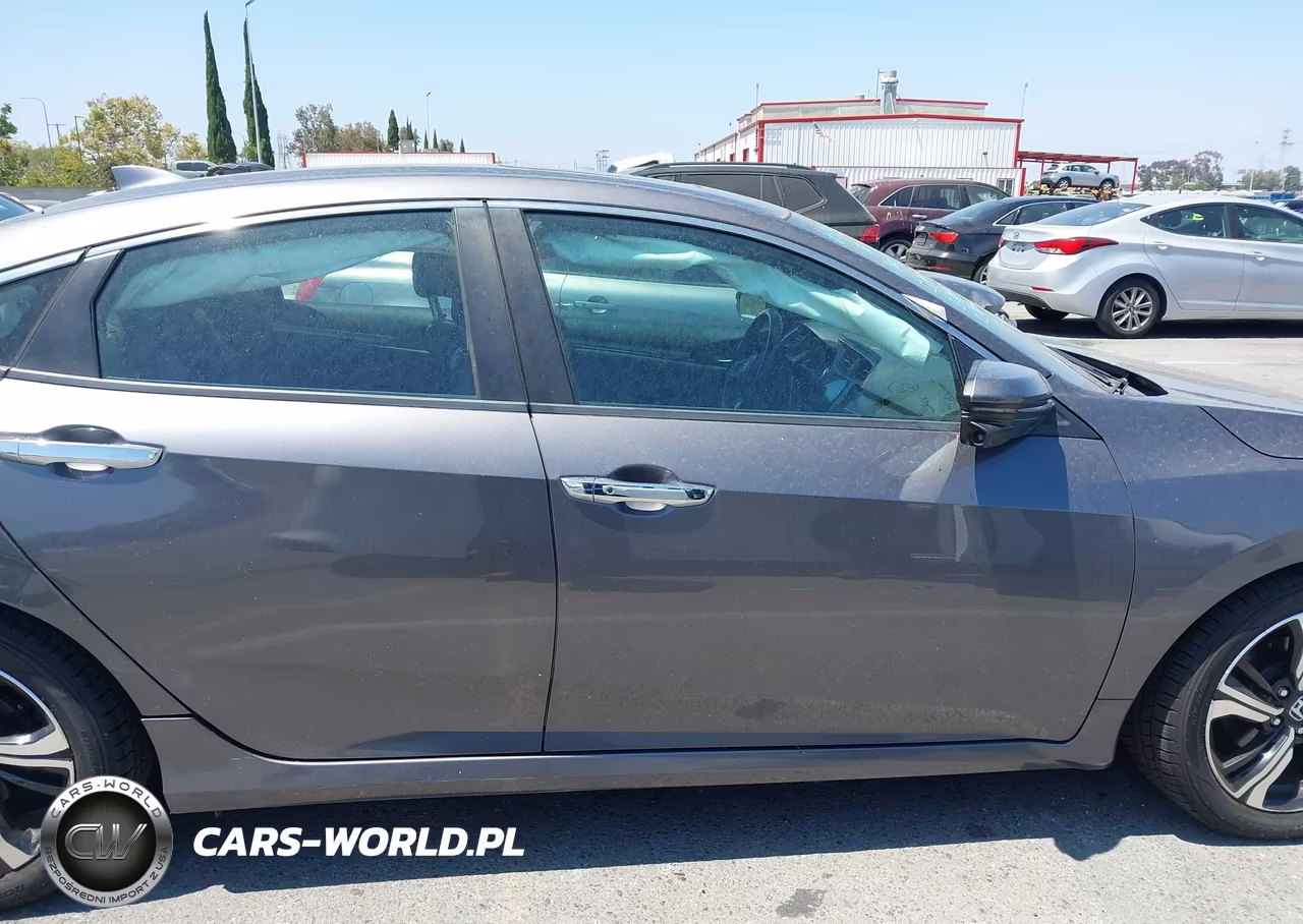 2016 Honda Civic Touring VIN:2HGFC1F97GH635074 - 13