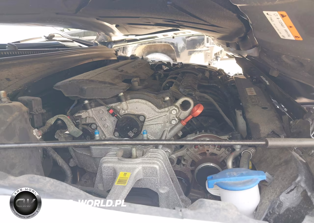 2024 Hyundai Elantra Sel VIN:KMHLM4DG9RU637986 - 10
