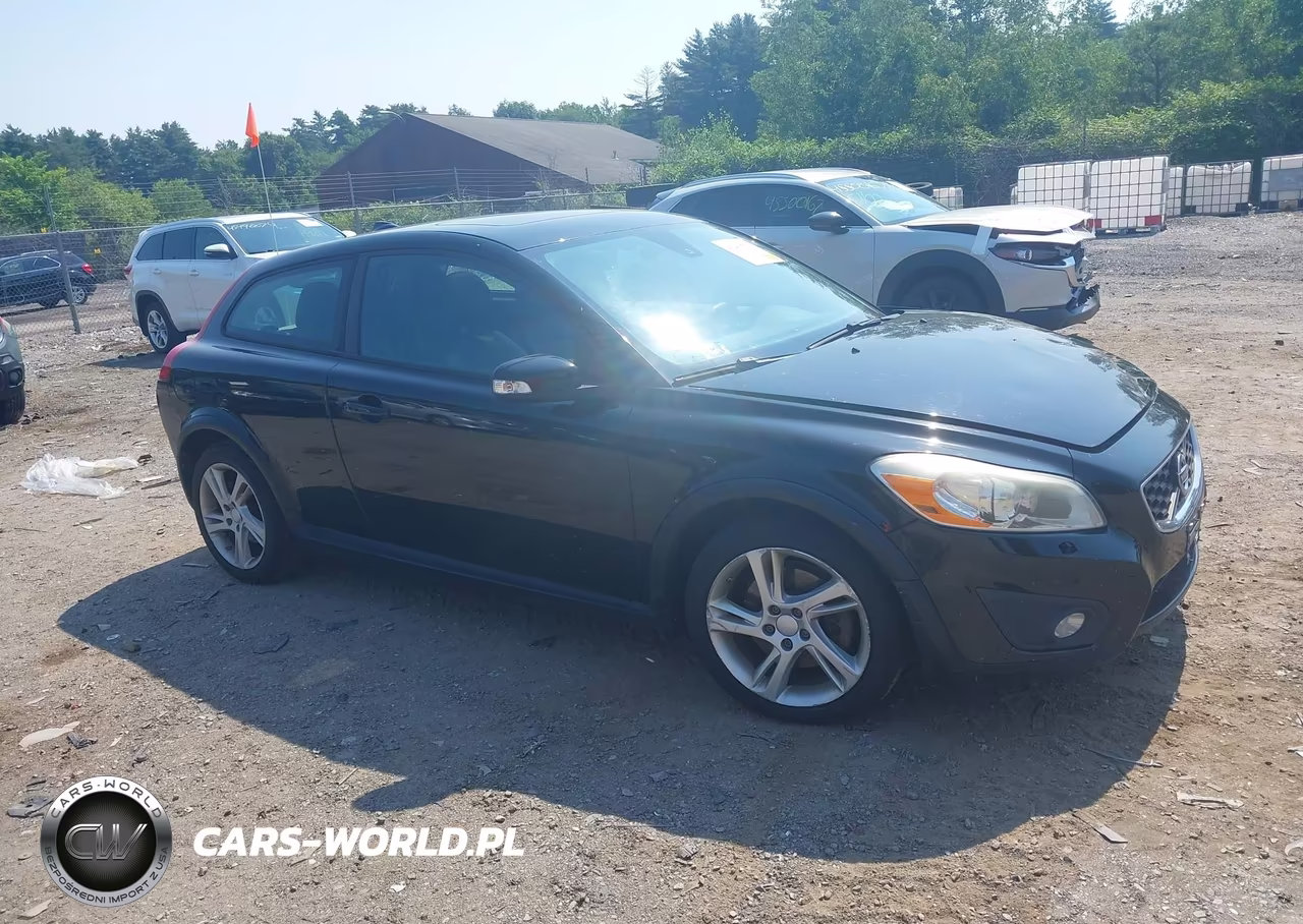 2013 Volvo C30 T5-T5 Platinum-T5 Premier-T5 Premier Plus-T5 R-Design-T5 R-Design Platinum-T5 R-Design Premier – zdjęcie 1 z 15