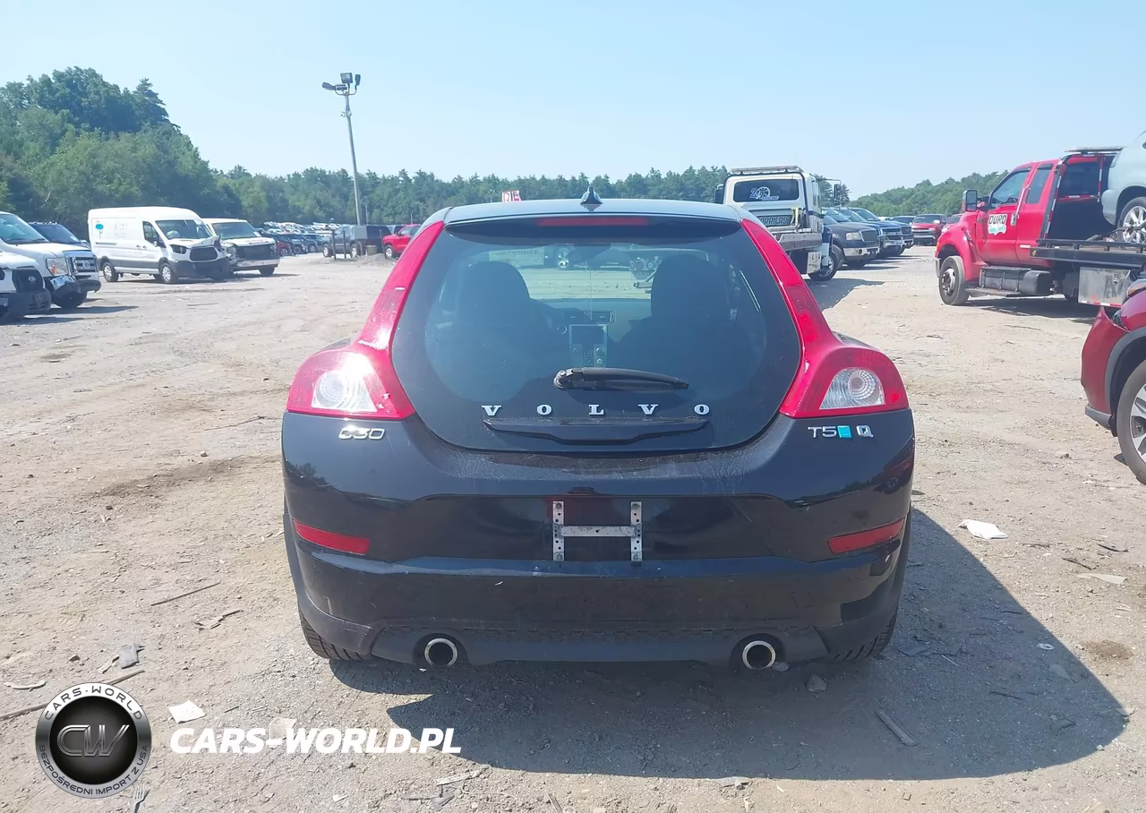 2013 Volvo C30 T5-T5 Platinum-T5 Premier-T5 Premier Plus-T5 R-Design-T5 R-Design Platinum-T5 R-Design Premier VIN:YV1672MK6D2302779 - 15