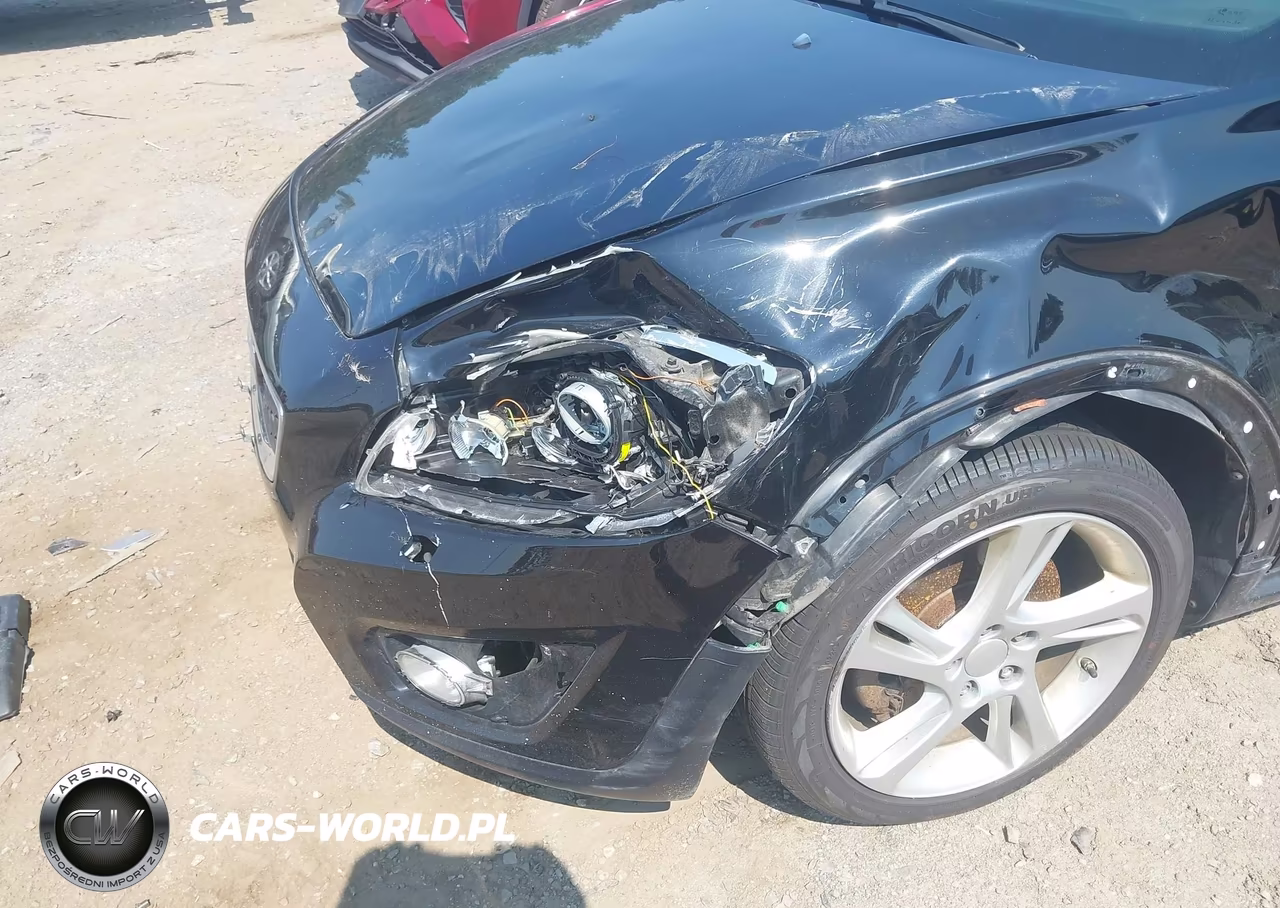 2013 Volvo C30 T5-T5 Platinum-T5 Premier-T5 Premier Plus-T5 R-Design-T5 R-Design Platinum-T5 R-Design Premier VIN:YV1672MK6D2302779 - 6