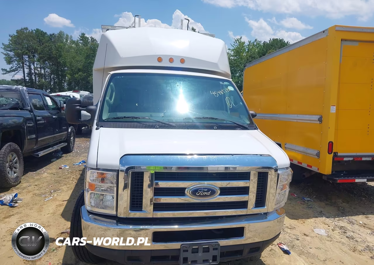 2018 Ford E-350 Cutaway VIN:1FDWE3F67JDC07807 - 16