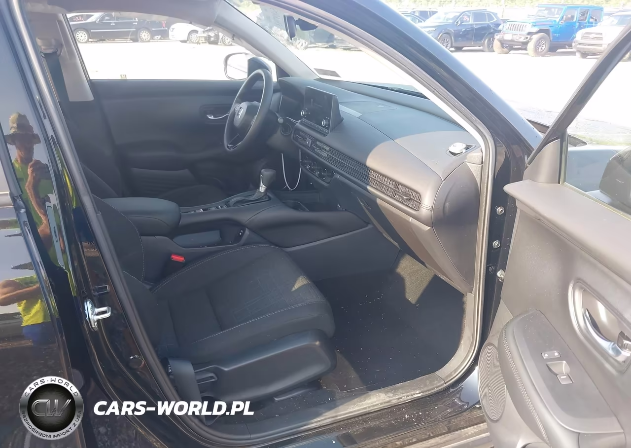 2025 Honda Hr-V Awd Lx VIN:3CZRZ2H30SM785573 - 5