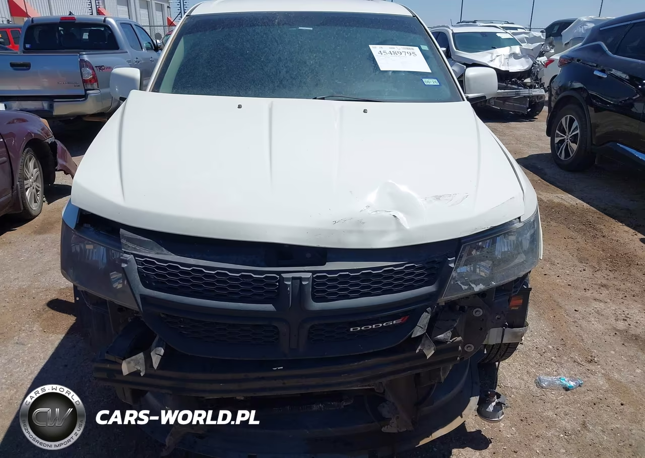 2017 Dodge Journey Crossroad Plus VIN:3C4PDCGG5HT538098 - 6