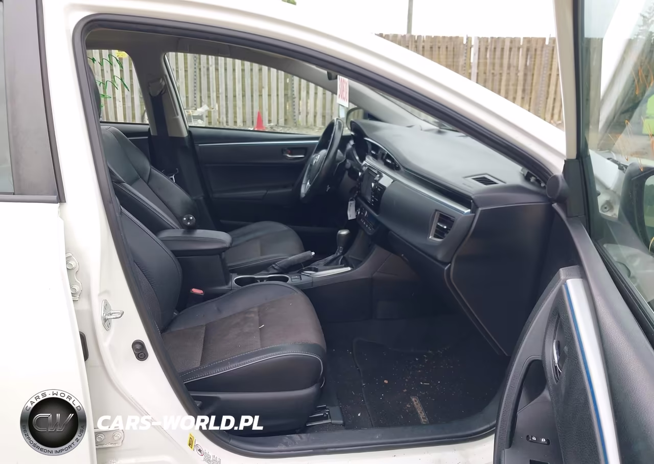 2015 Toyota Corolla S Plus VIN:2T1BURHE5FC253587 - 5
