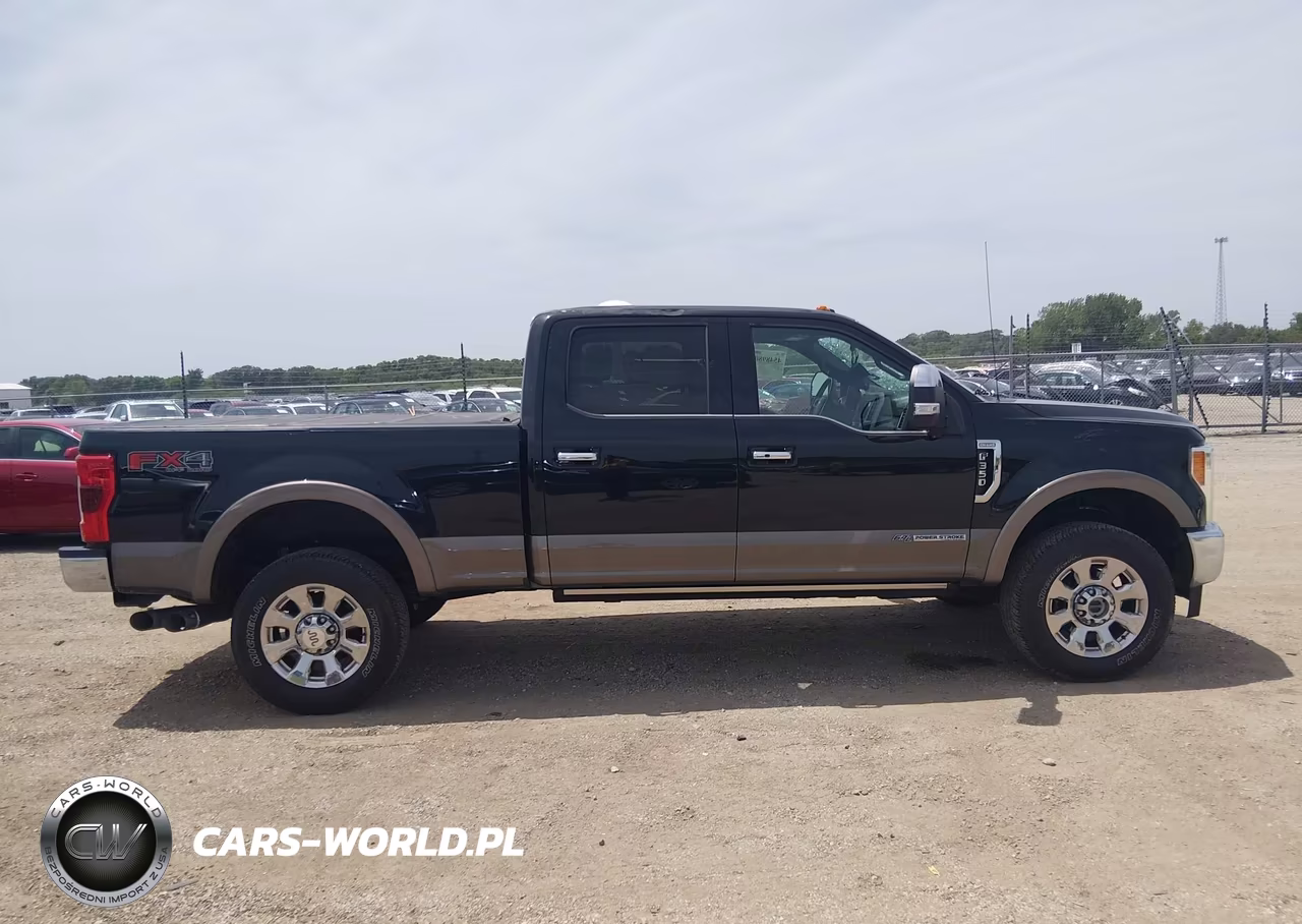 2018 Ford F-350 King Ranch-Lariat-Limited-Platinum-Xl-Xlt VIN:1FT8W3BT2JEB95078 - 13