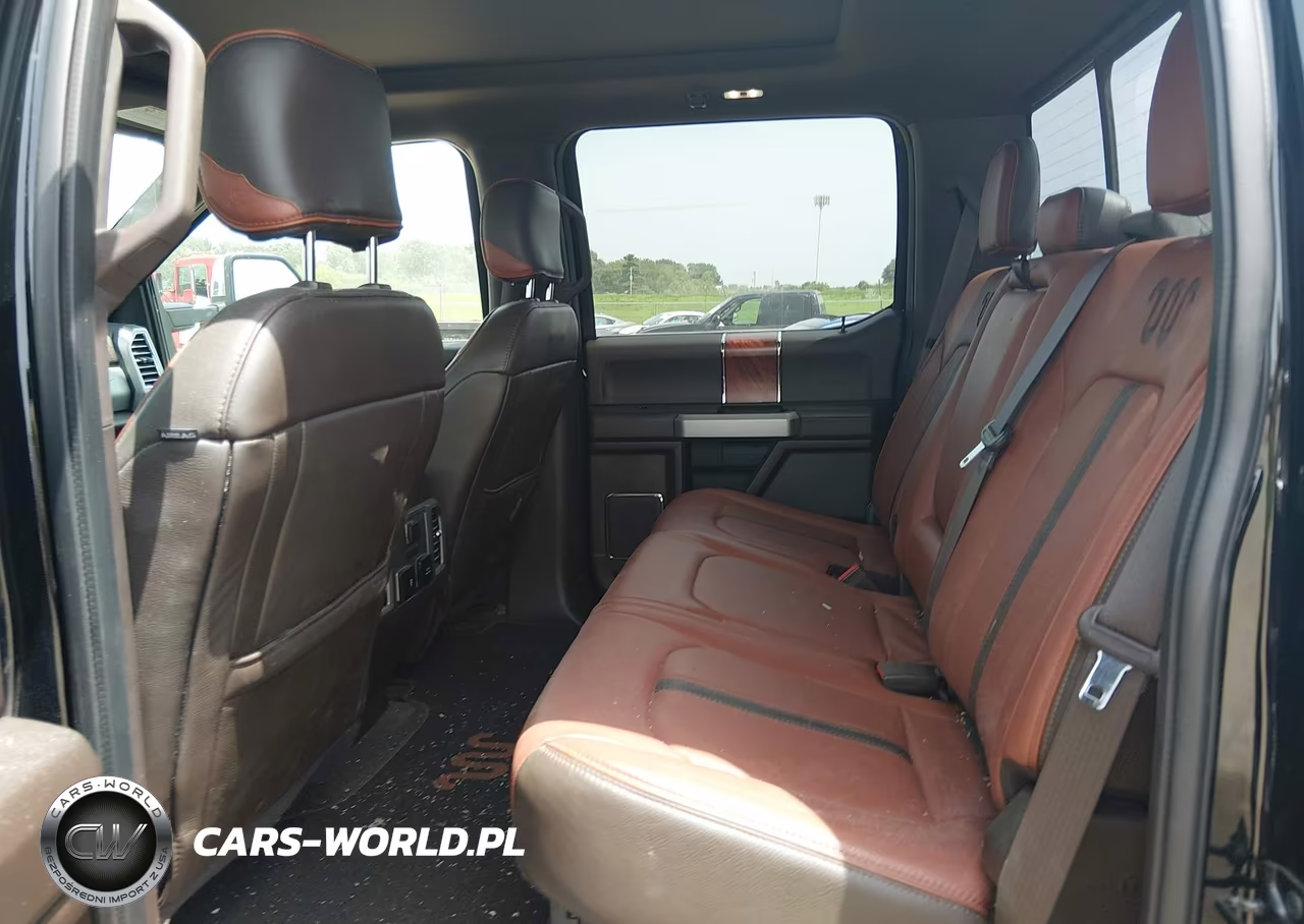 2018 Ford F-350 King Ranch-Lariat-Limited-Platinum-Xl-Xlt VIN:1FT8W3BT2JEB95078 - 6