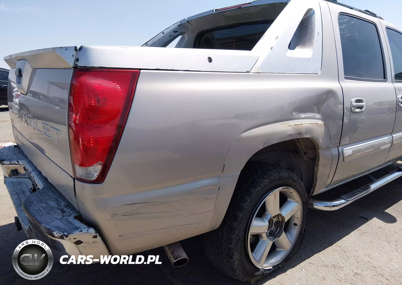 2005 Chevrolet Avalanche 1500 Ls VIN:3GNEC12ZX5G179477 - 17