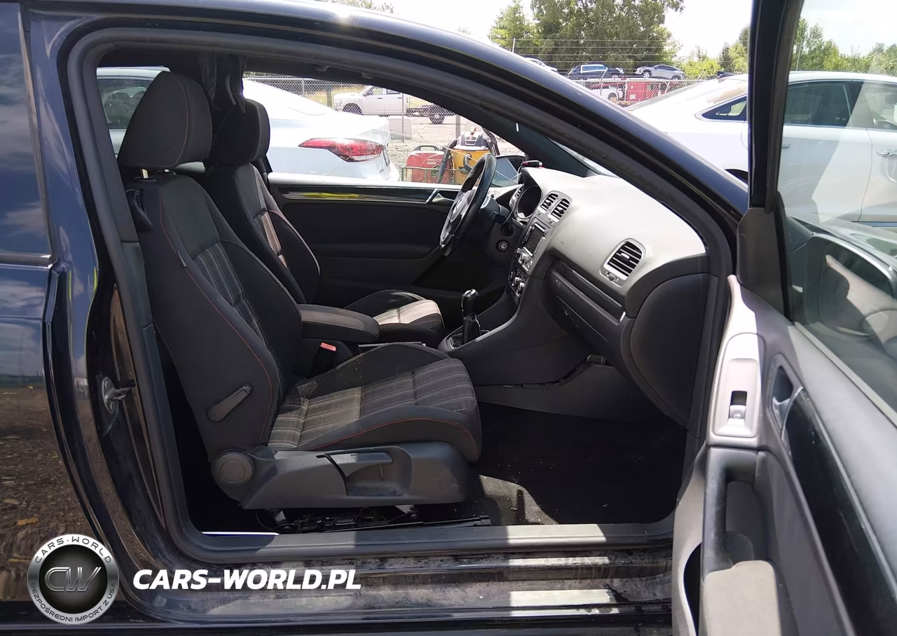 2012 Volkswagen Gti 2-Door VIN:WVWED7AJ2CW242316 - 5