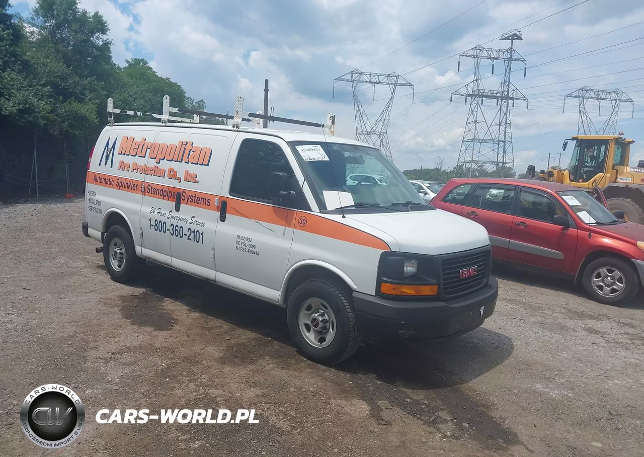 2015 GMC Savana 3500 Work Van