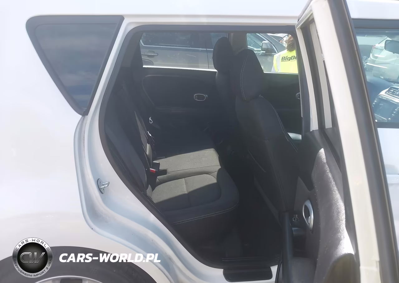 2019 Kia Soul + VIN:KNDJP3A50K7660089 - 8