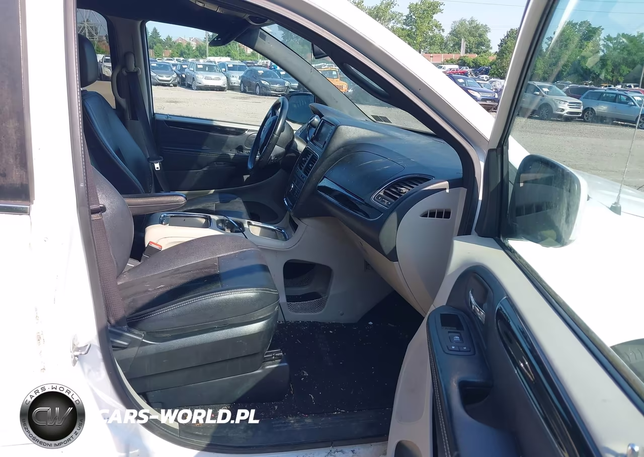 2016 Dodge Grand Caravan Sxt VIN:2C4RDGCG2GR350985 - 5