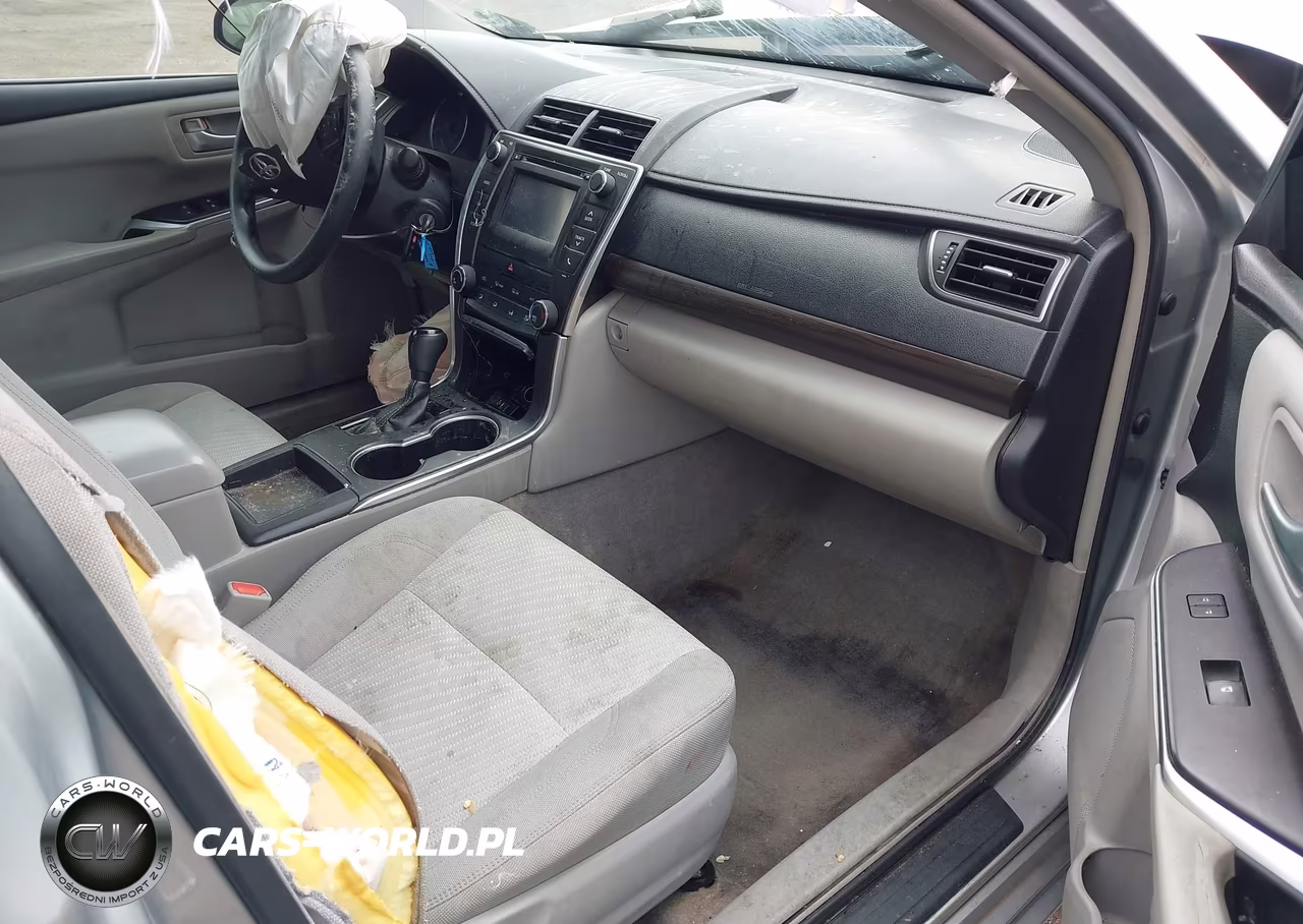 2017 Toyota Camry Le VIN:4T1BF1FK4HU714347 - 5