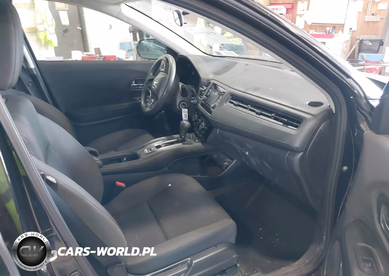 2021 Honda Hr-V Awd Lx VIN:3CZRU6H32MM742376 - 5