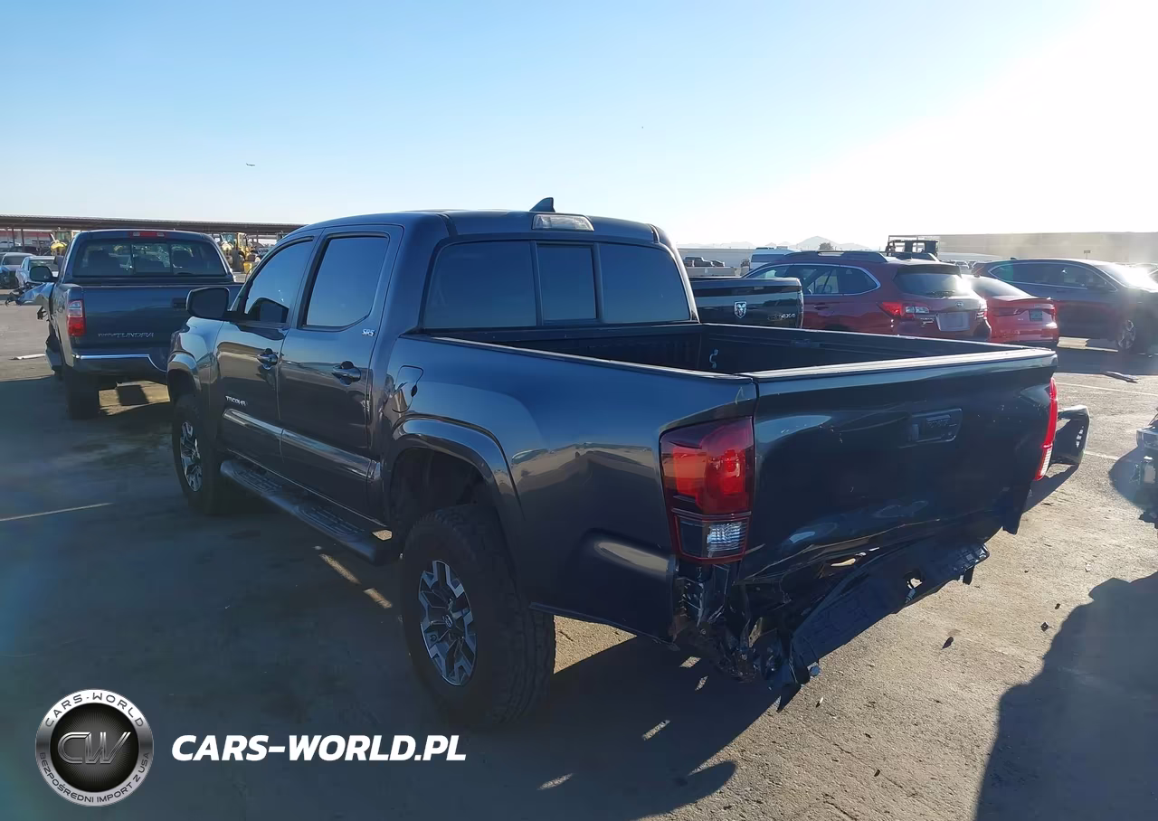 2018 Toyota Tacoma Sr5 VIN:5TFAX5GN3JX108913 - 3