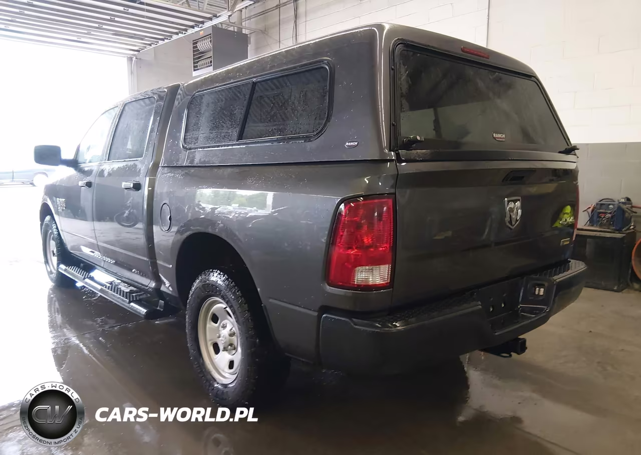 2019 Ram 1500 Classic Tradesman 4X4 5'7 Box VIN:1C6RR7KGXKS687311 - 3
