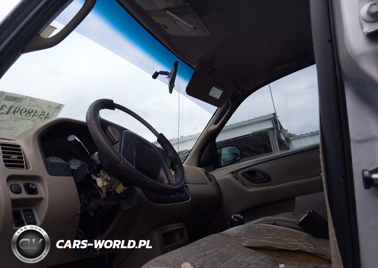 2002 Ford Escape Xls VIN:1FMCU01B02KC30917 - 5
