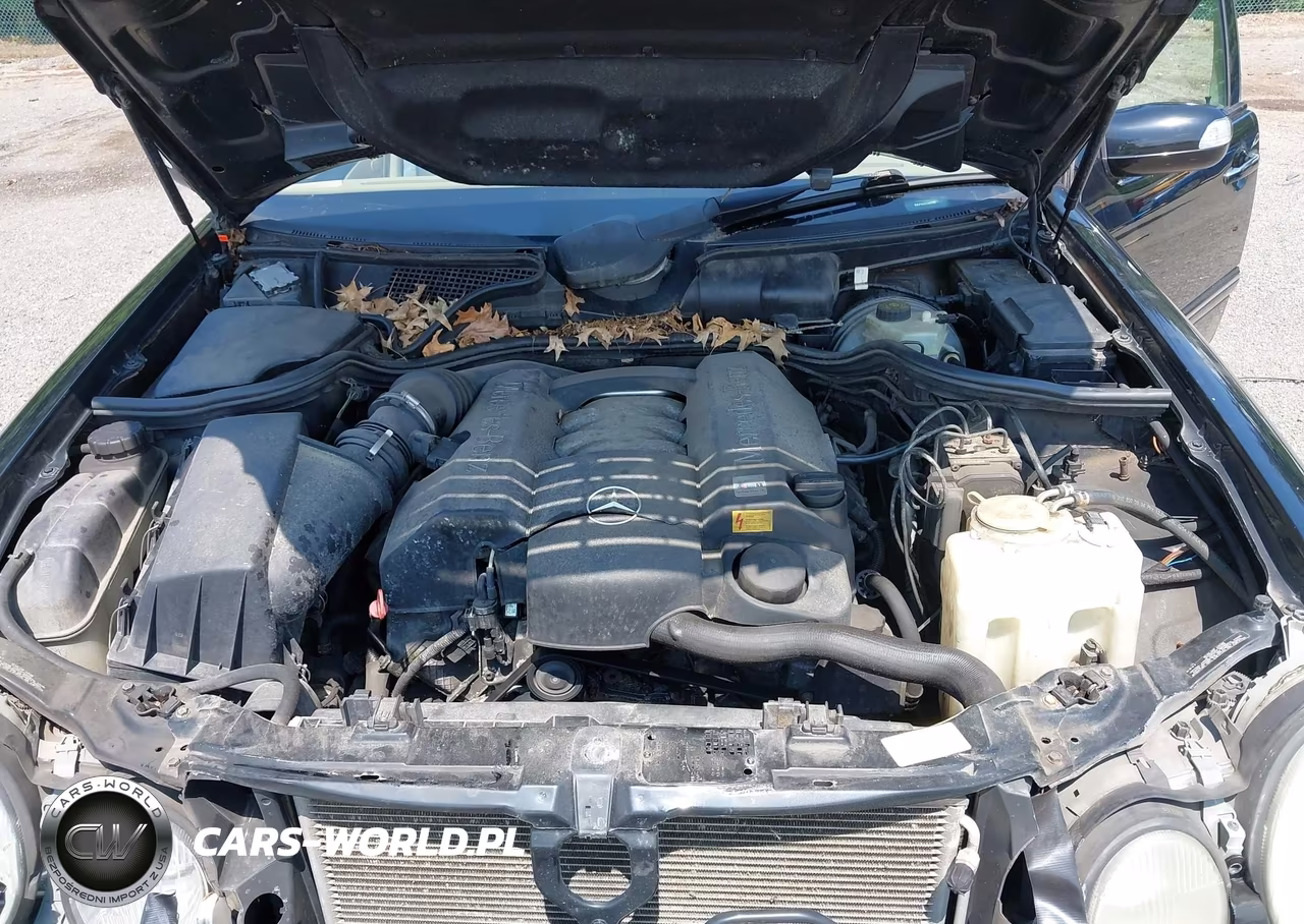 2000 Mercedes-Benz E 320 VIN:WDBJF65G3YA955553 - 10