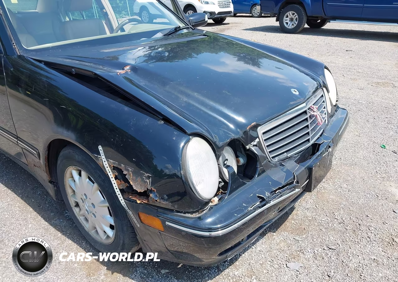 2000 Mercedes-Benz E 320 VIN:WDBJF65G3YA955553 - 17