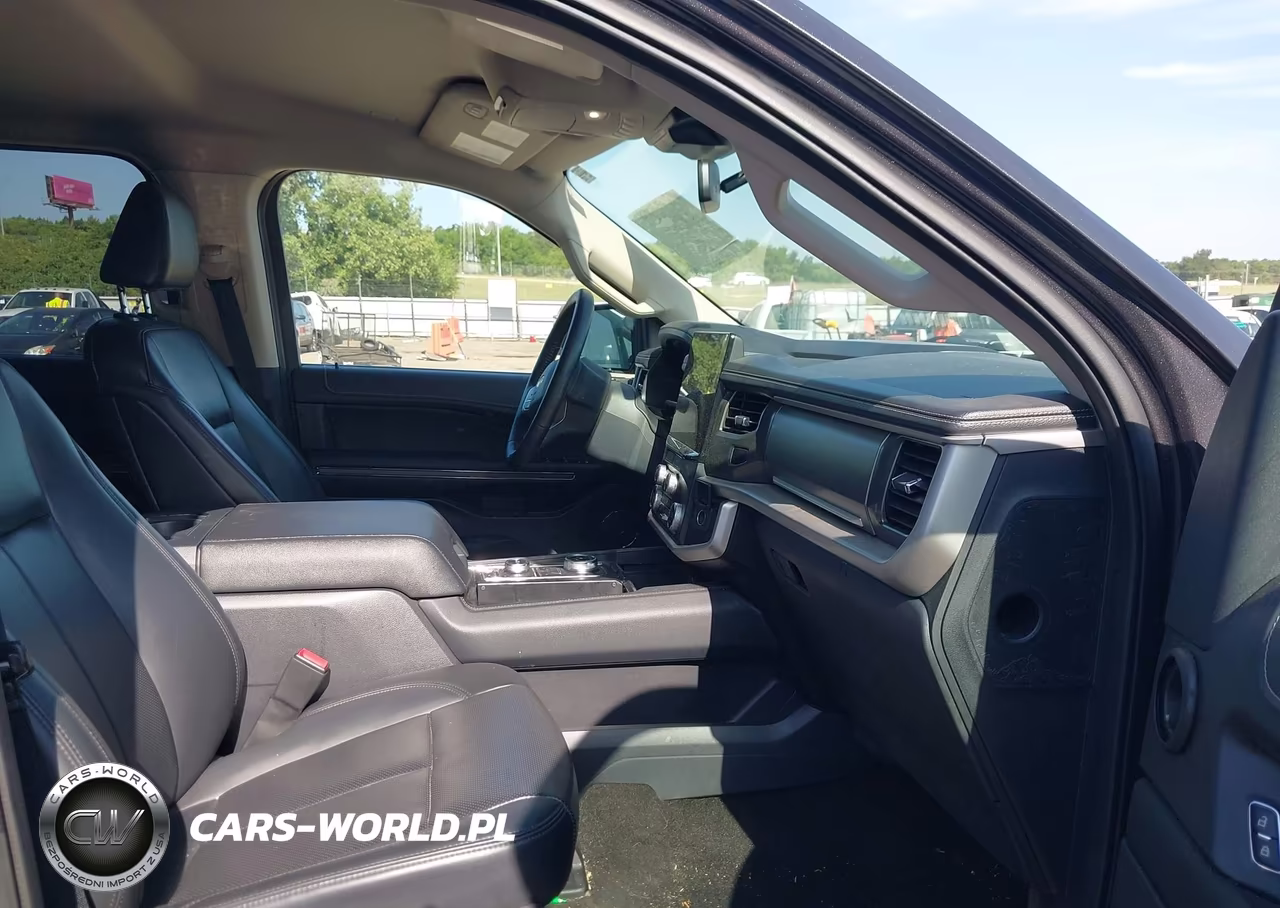 2023 Ford Expedition Xlt Max VIN:1FMJK1J84PEA13870 - 5