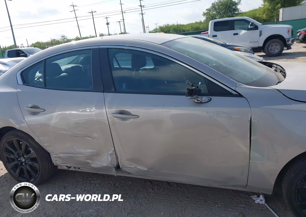 2024 Mazda Mazda3 2.5 S Select Sport VIN:3MZBPABM4RM427067 - 13