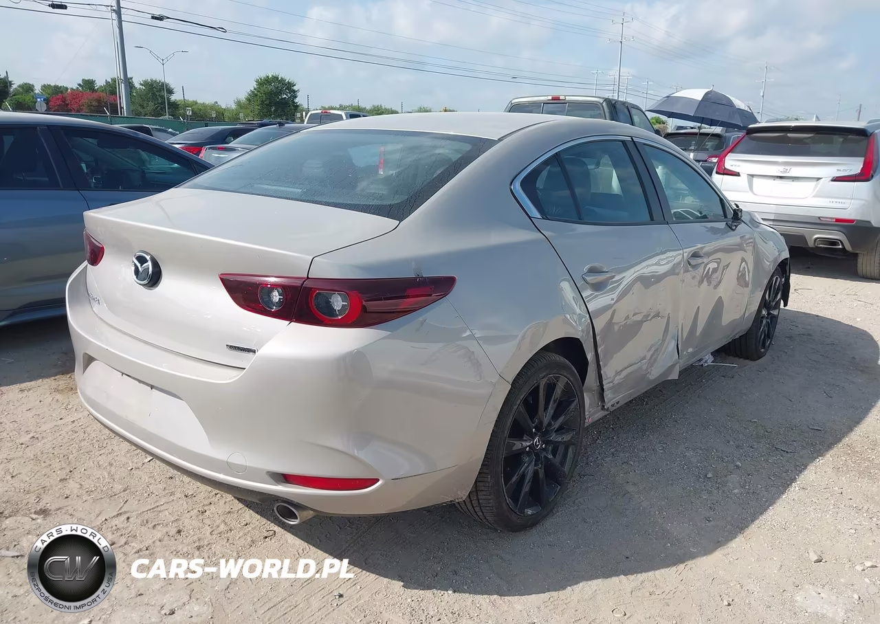 2024 Mazda Mazda3 2.5 S Select Sport VIN:3MZBPABM4RM427067 - 4