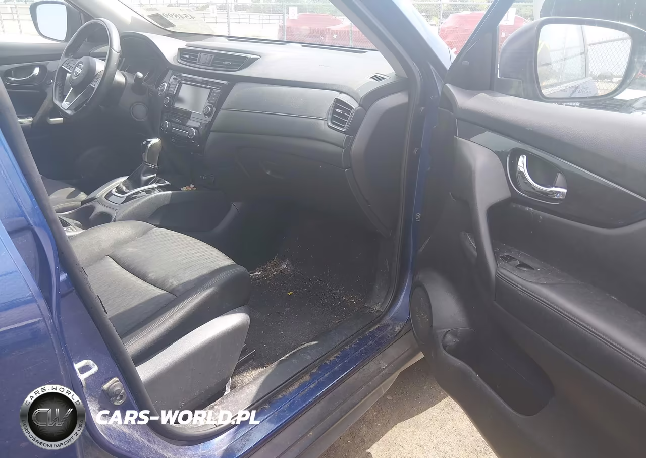 2018 Nissan Rogue Sv VIN:KNMAT2MT7JP533726 - 5