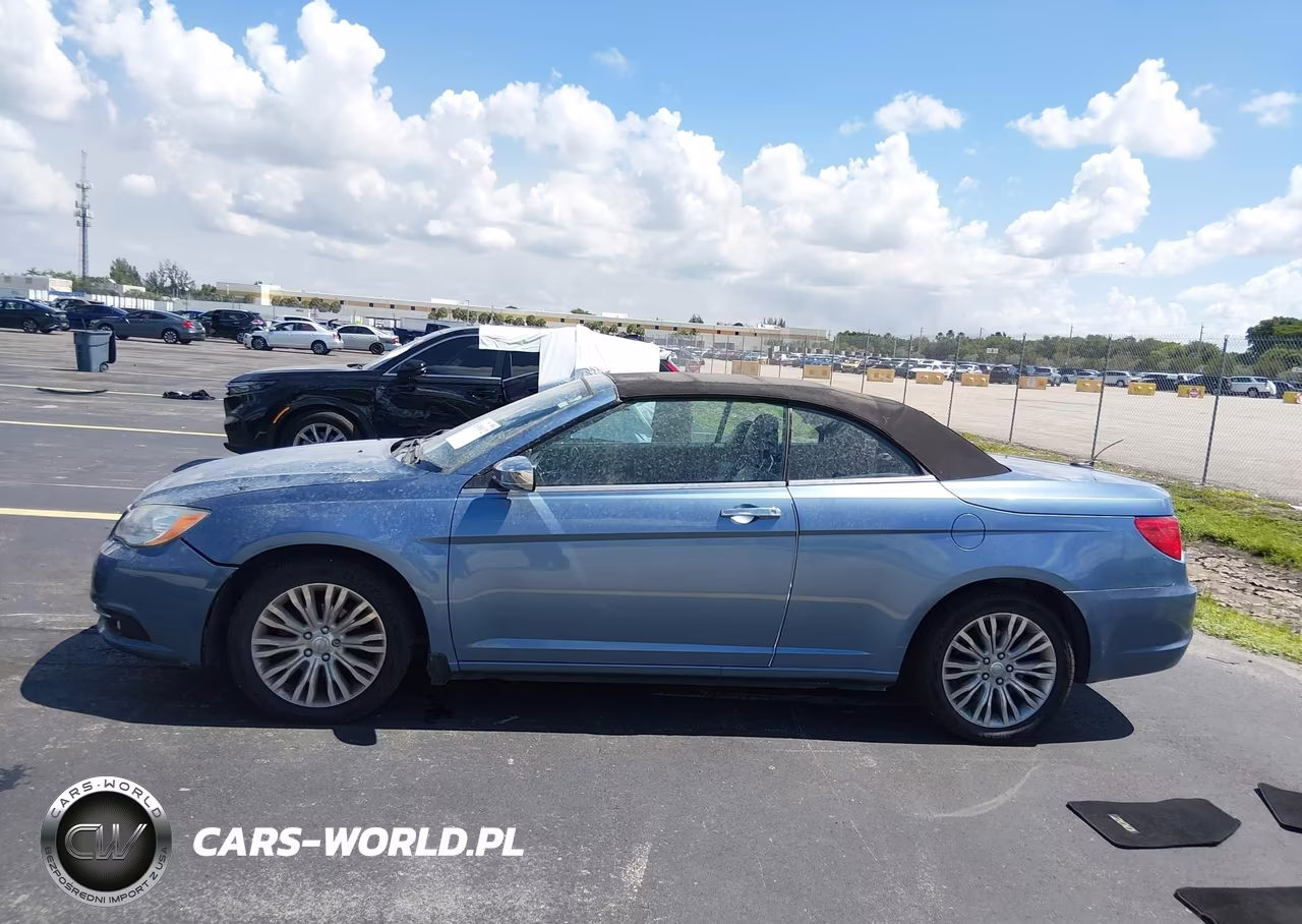2011 Chrysler 200 Limited VIN:1C3BC7EG3BN598335 - 14