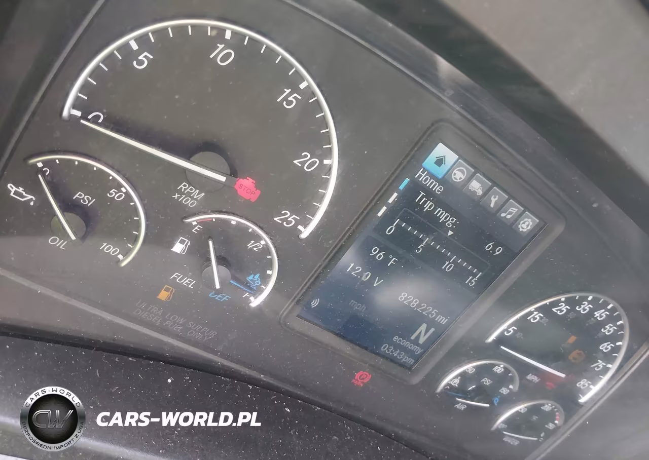 2019 Freightliner New Cascadia 126 VIN:3AKJHHDR7KSJX9818 - 5