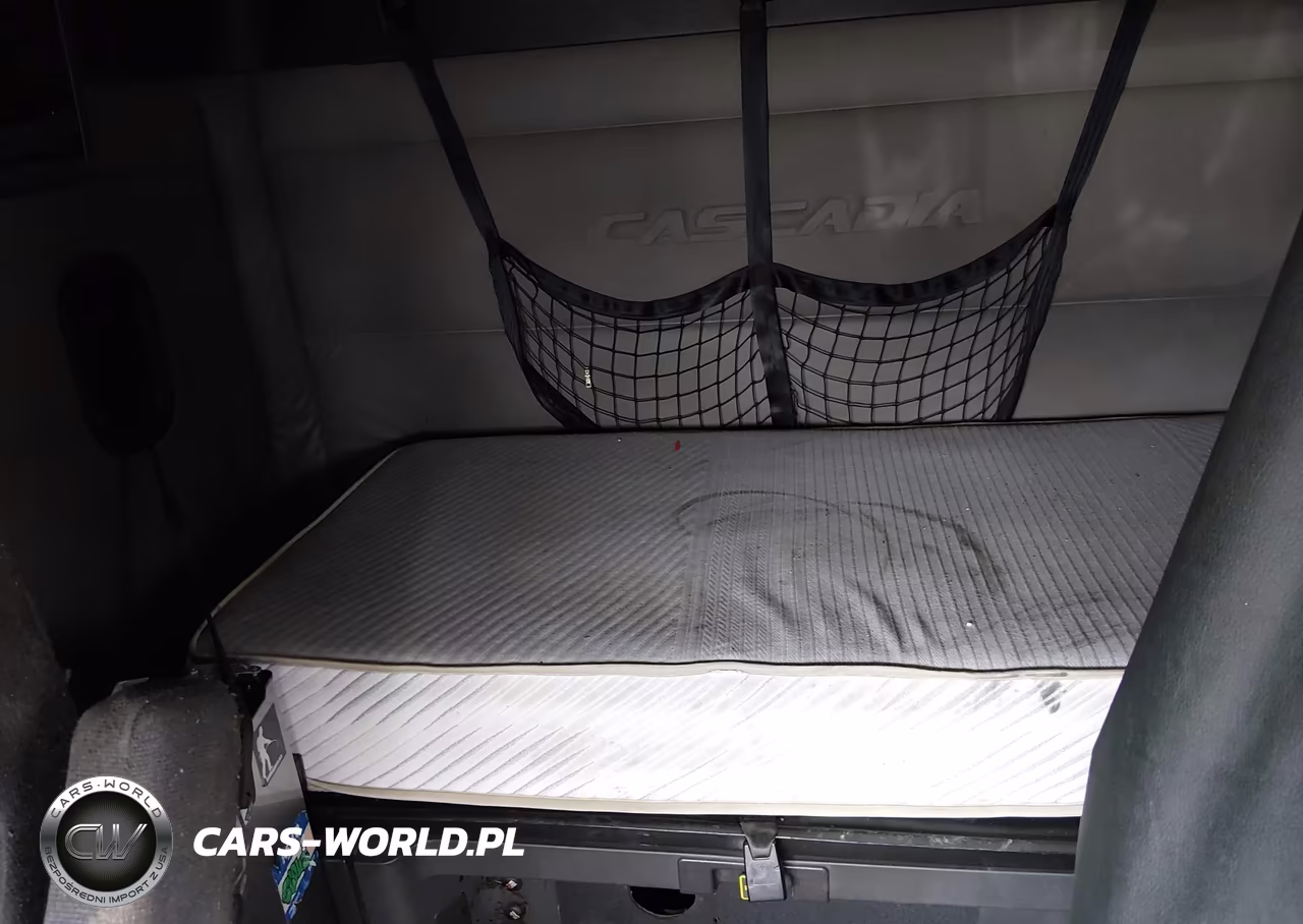 2019 Freightliner New Cascadia 126 VIN:3AKJHHDR7KSJX9818 - 6
