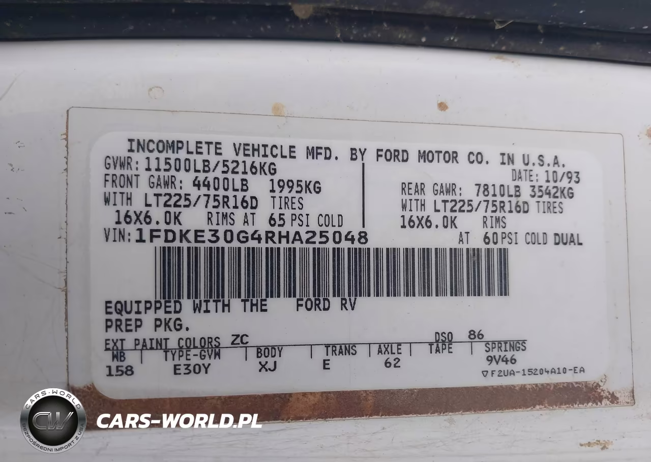 1994 Ford Econoline E350 Cutaway Van VIN:1FDKE30G4RHA25048 - 9